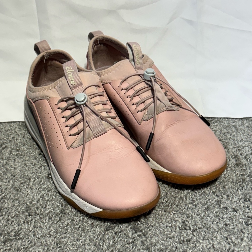 Clove Womens Classic Nursing Shoe Size 9 Work Comfy Low Top Slip On